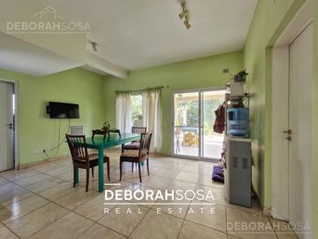 Casa en venta 5 ambientes Barrio Los Pilares Villa Rosa Pilar apto credito