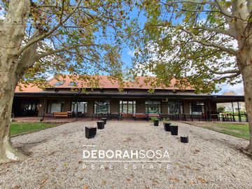Casa en venta 5 ambientes Barrio Los Pilares Villa Rosa Pilar apto credito