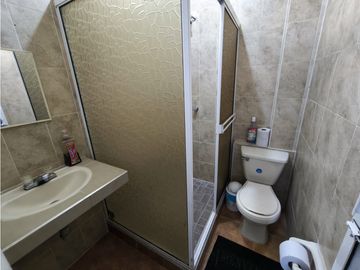 CASA EN VENTA EN EL CANEY DE CUATRO PISOS (JD)/CW:8227472
