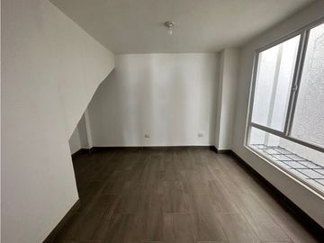 CASA EN VENTA EN CIUDAD PACFICA CON LOCAL COMERCIAL (JD)