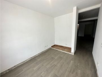 CASA EN VENTA EN CIUDAD PACFICA CON LOCAL COMERCIAL (JD)