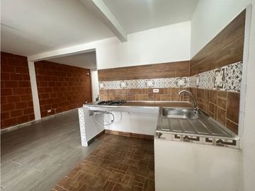 CASA EN VENTA EN CIUDAD PACFICA CON LOCAL COMERCIAL (JD)