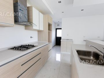 VENTA CASA EN LOS TALAS - CANNING