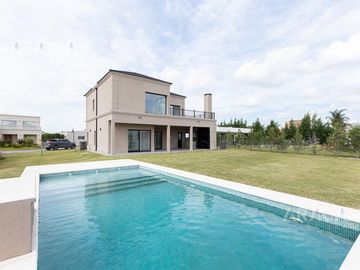 VENTA CASA EN LOS TALAS - CANNING