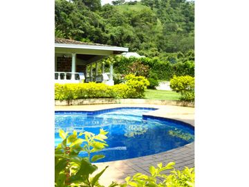 HERMOSA FINCA EN CONDOMINIO EN SOPETRAN