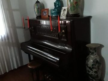 Cordoba la cumbre chalet 5 ambientes escritorio cocheras jardin