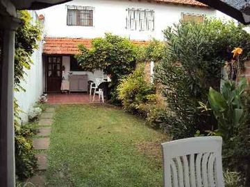 DUPLEX 3 AMBIENTES CON COCHERA- CASTELAR SUR
