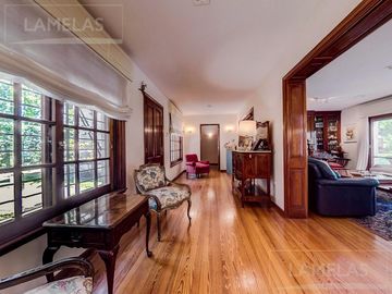 Venta Casa 5 dormitorios Fisherton residencial - Morrison esquina Olmos Rosario