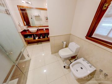 Venta Casa 5 dormitorios Fisherton residencial - Morrison esquina Olmos Rosario