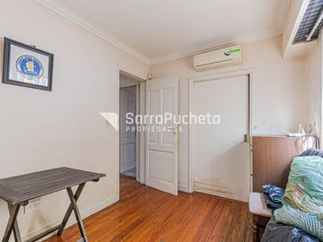 Venta casa 5 ambientes con garaje, quincho y piscina en Haedo.