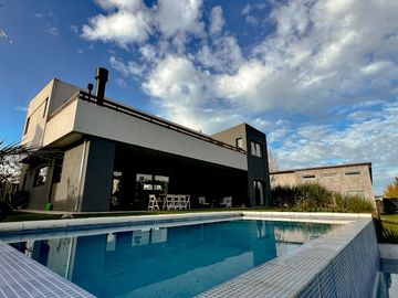 Casa en Barrancas de San Benito Country Club