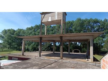 VENTA DE CAMPING A TERMINAR  22.500 m2