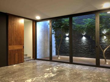 Casa en venta en coto Alcazar Oriente