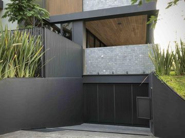 Casa en venta en coto Alcazar Oriente