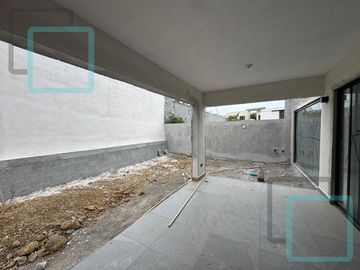 CASA EN VENTA AMORADA RESIDENCIAL ZONA CARRETERA NACIONAL SANTIAGO