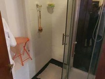 Espectacular casa en Granja de Funes!!5 dorm, 3 baños Cochera doble Pileta!!!!!!