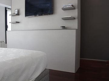 AV FUERZA AEREA 4200 MIRAFLORES - VENTA CASA 3 DORMITORIOS   PISCINA   PARQUE EN FUNES