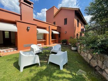Villa Allende Golf - Casa 4 dormitorios en venta - Córdoba