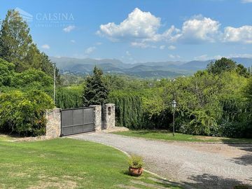 Villa Allende Golf - Casa 4 dormitorios en venta - Córdoba
