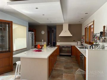 Villa Allende Golf - Casa 4 dormitorios en venta - Córdoba
