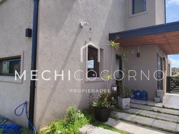 Casa 3 dormitorios venta en San Gabriel, Villa Nueva