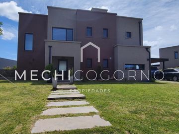 Casa 3 dormitorios venta en San Gabriel, Villa Nueva