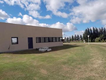 Casa en venta - 3 Dormitorios 3 Baños - Cochera - 857Mts2 - Abasto, La Plata