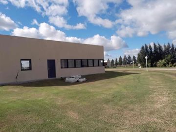 Casa en venta - 3 Dormitorios 3 Baños - Cochera - 857Mts2 - Abasto, La Plata