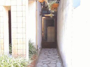 FLORIDA MITRE -EXCELENTE CHALET EN DOS PLANTAS CON JARDÍN Y COCHERA!