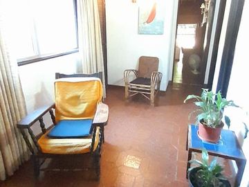 FLORIDA MITRE -EXCELENTE CHALET EN DOS PLANTAS CON JARDÍN Y COCHERA!