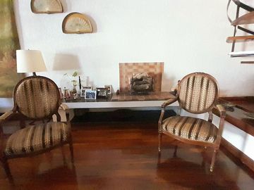 FLORIDA MITRE -EXCELENTE CHALET EN DOS PLANTAS CON JARDÍN Y COCHERA!