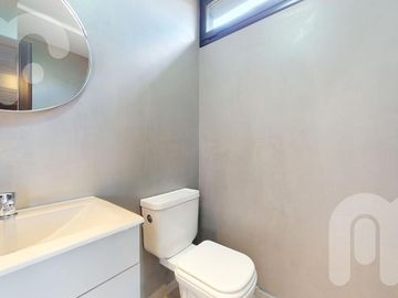 VENA CASA DE 3 DORMITORIOS EN MIRALAGOS