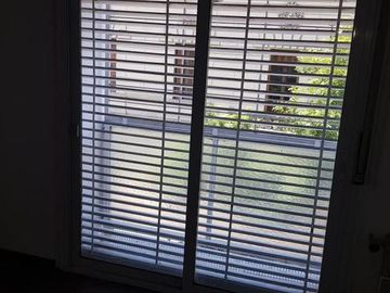 Vendo Semi Piso con Cochera en Centro de Cba!!!