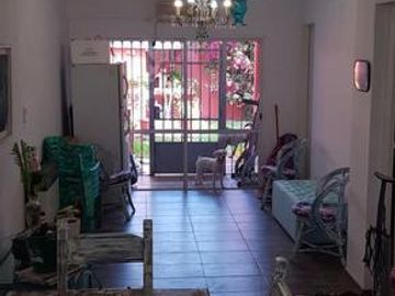 Vendo casa en ZONA NORTE!!3 dorm 3 baños QUINCHO PILETA!!!