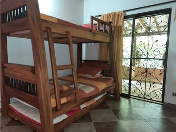 VENTA FINCA SAN JERONIMO, ANTIOQUIA