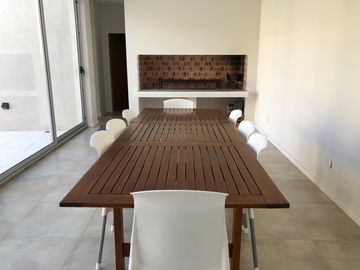 Departamento en Barrio Parque Leloir