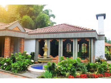 VENTA HERMOSA FINCA - HOTEL ALDEA QUIMBAYA EN PEREIRA