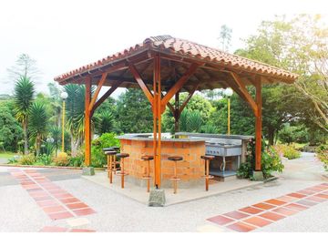 VENTA HERMOSA FINCA - HOTEL ALDEA QUIMBAYA EN PEREIRA