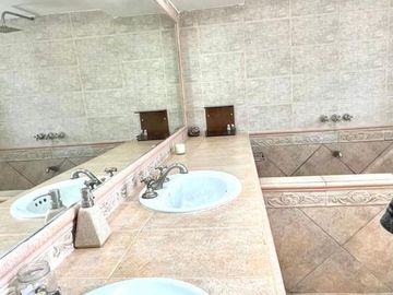 Casa en Náutico Escobar
