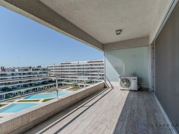 DUPLEX 4 AMBIENTES CON TERRAZAS Y PARILLAS PROPIAS EN BOUQUET PILAR