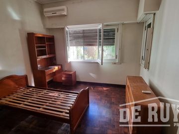 Chalet en Venta en Quilmes Oeste