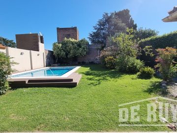 Chalet en Venta en Quilmes Oeste