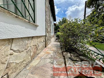 Casa - Lomas de Zamora Este