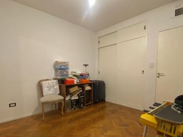 Venta/Permuta Departamento Tres Dormitorios Suite Cochera. Centro