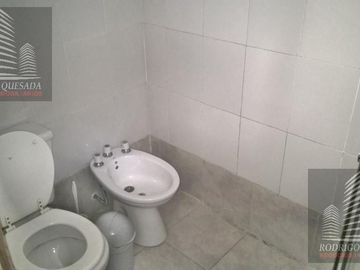 Amplia casa en zona residencial en San Bernardo