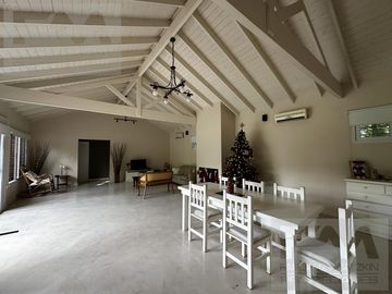 Casa - Francisco Alvarez