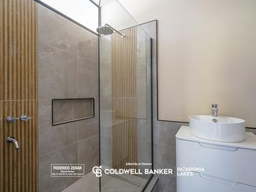 VENTA departamento, 1 dormitorio, Vista al Lago apto turismo, Bariloche