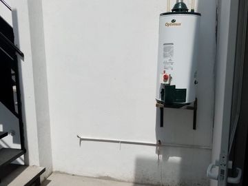 Estrena Departamento en Juriquilla, Junto a UVM y Fresko, 3 Recámaras, Alberca