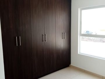 Estrena Departamento en Juriquilla, Junto a UVM y Fresko, 3 Recámaras, Alberca