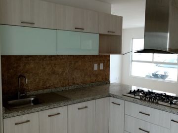 Estrena Departamento en Juriquilla, Junto a UVM y Fresko, 3 Recámaras, Alberca